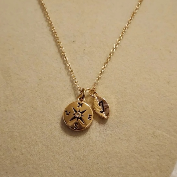 Compass Necklace with ”J” Leaf Initial - Picture 3 of 3